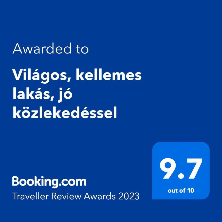 Vilagos, Kellemes Lakas, Jo Koezlekedessel Budapest Bagian luar foto